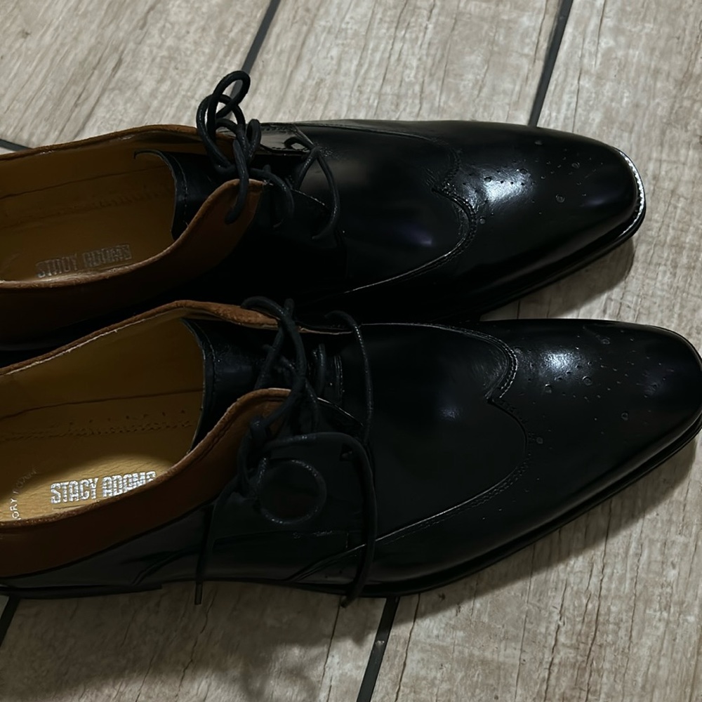 Brand New Black Stacy Adams shoes size 13